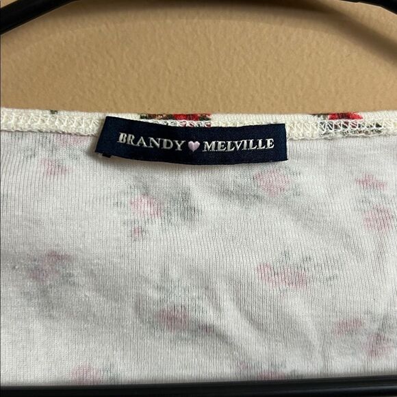 Brandy Melville Women’s Size Small Cream Color with Rose Print Cropped Wrap Tee - Picture 3 of 4